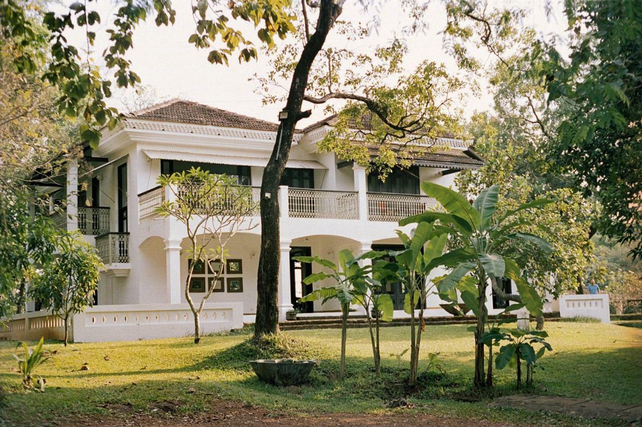 The Postcard Velha, Goa Hotel Gamle Goa Eksteriør billede